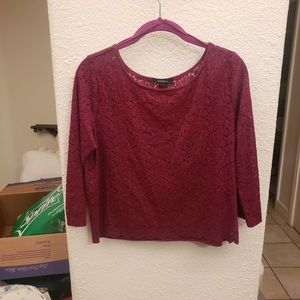 NWOT Ambiance Lace Top Large
